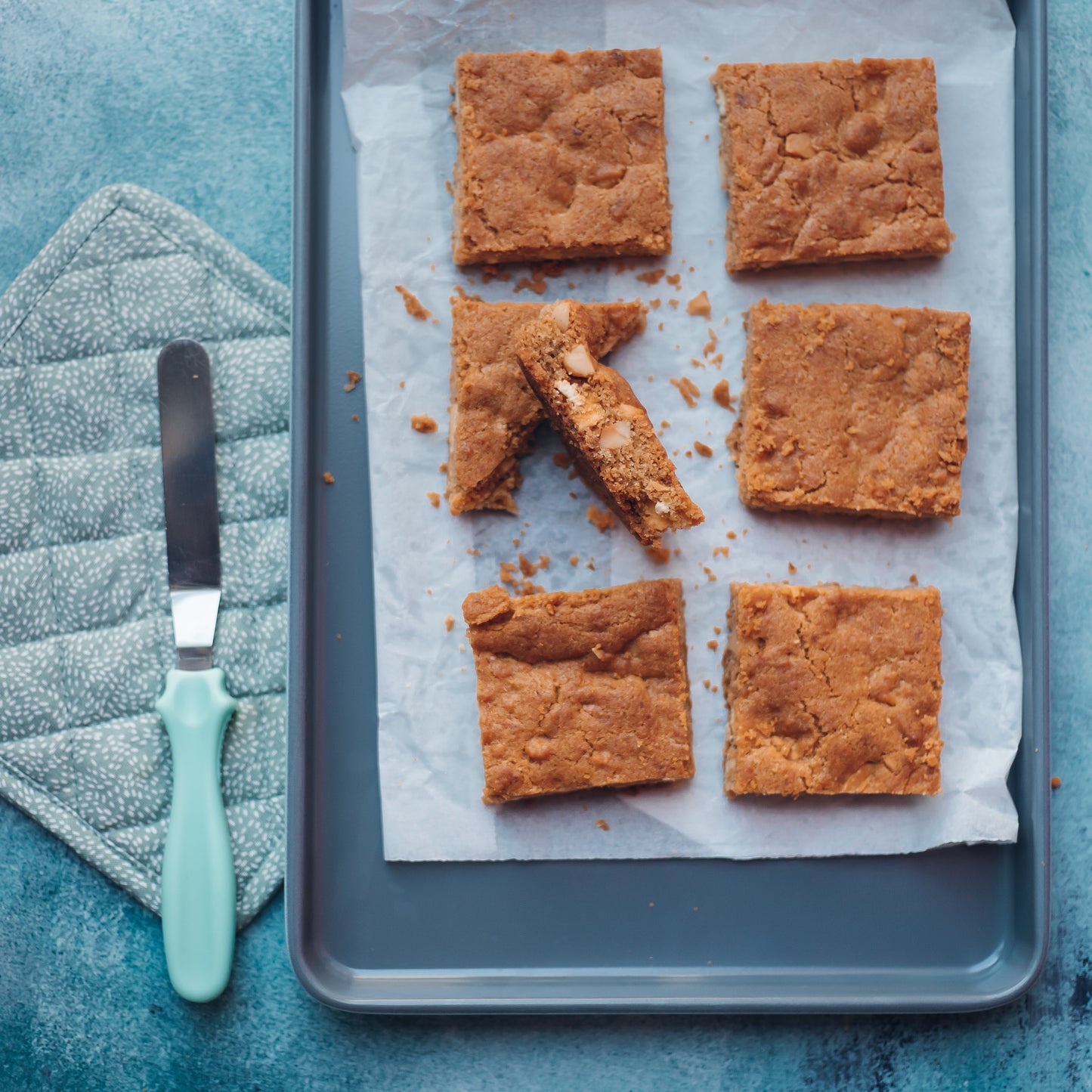 Macadamia-Witte chocolade Squares